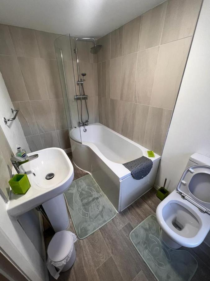 Nestled Inn Кэнтербари Экстерьер фото